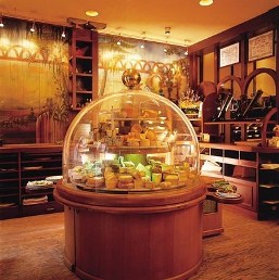 ストラスブールのチーズ屋さん